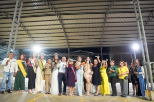 Inauguración de la cubierta en la feria libre, Sector el Porvenir.
